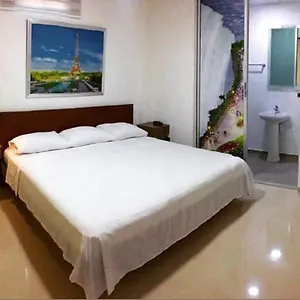2* Hotel Caribe