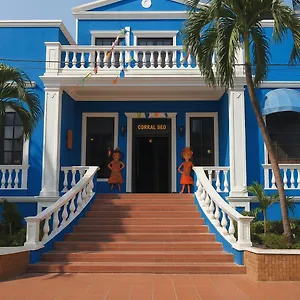 D Marr Hotel